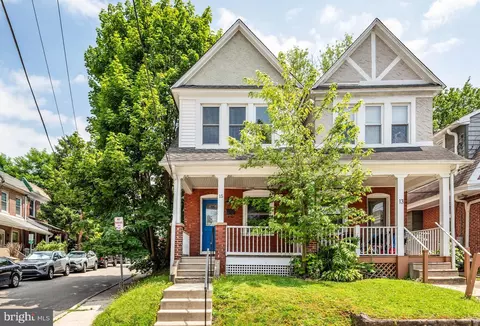 15 N Warner Ave, Bryn Mawr, PA 19010