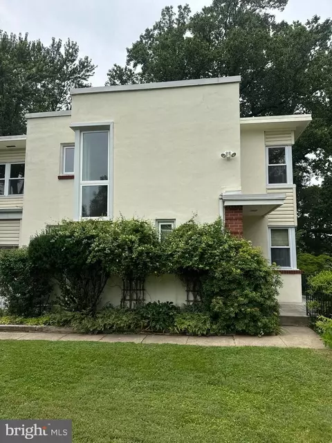 8329 Childs Rd, Wyndmoor, PA 19038