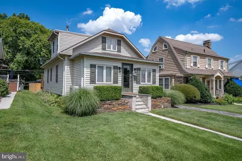 142 E 14th Ave, Conshohocken, PA 19428