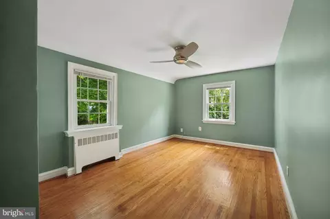 Bedroom - 416 Carlton Ave, Wyncote, PA 19095 photo 4 of 4