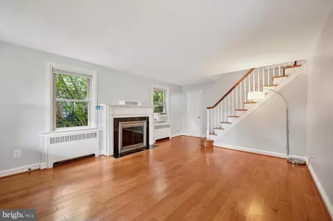 Living - 416 Carlton Ave, Wyncote, PA 19095 photo 1 of 7