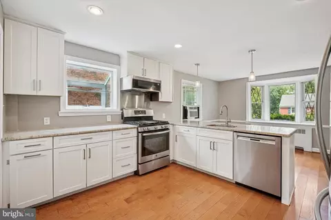 Kitchen - 416 Carlton Ave, Wyncote, PA 19095 photo 2 of 3