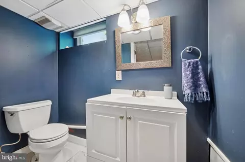 Bath - 416 Carlton Ave, Wyncote, PA 19095 photo 4 of 4