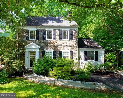 504 E Wynnewood Rd, Wynnewood, PA 19096