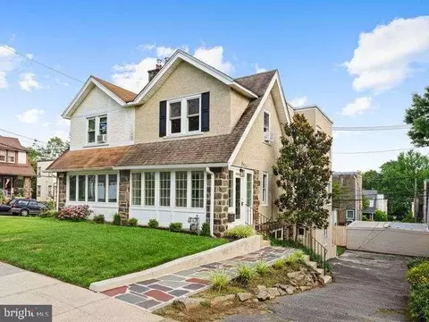 134 Rockland Rd, Merion Station, PA 19066