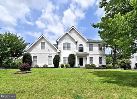 1102 Redtail Rd, Audubon, PA 19403