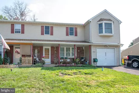 2921 Adams Dr, Hatfield, PA 19440