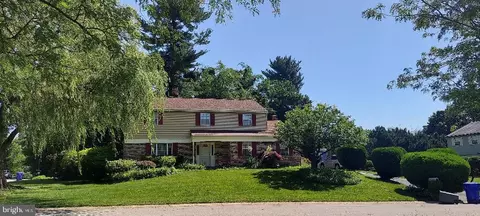 7815 Clyde Stone Dr, Elkins Park, PA 19027