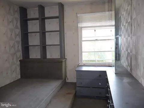 Bedroom - 1901 Lantern Ln, Oreland, PA 19075 photo 1 of 3