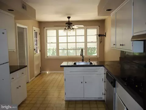 Kitchen - 1901 Lantern Ln, Oreland, PA 19075 photo 1 of 1