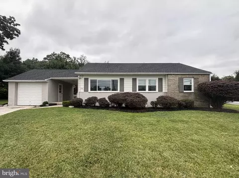 215 S Henderson Rd, King Of Prussia, PA 19406