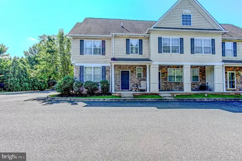 230 State St #1, East Greenville, PA 18041