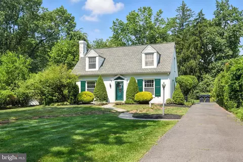 615 Chestnut St, Collegeville, PA 19426