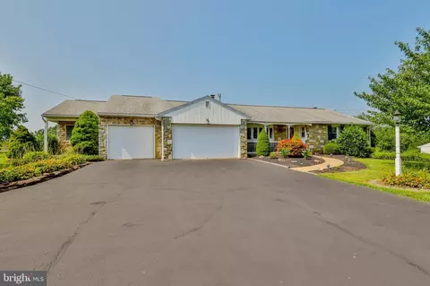 680 Allentown Rd, Telford, PA 18969