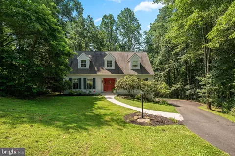 178 Maple Leaf Ln, Pottstown, PA 19464