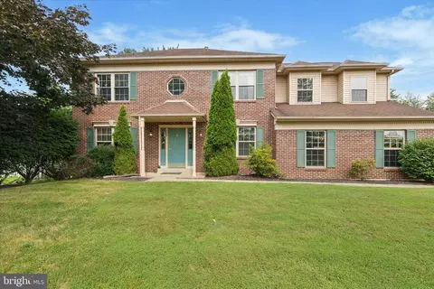 103 Gordon Ln, North Wales, PA 19454