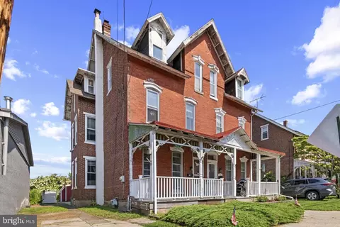 319 Walnut St, Royersford, PA 19468