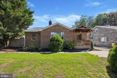 26 Mccloskey Rd, Flourtown, PA 19031