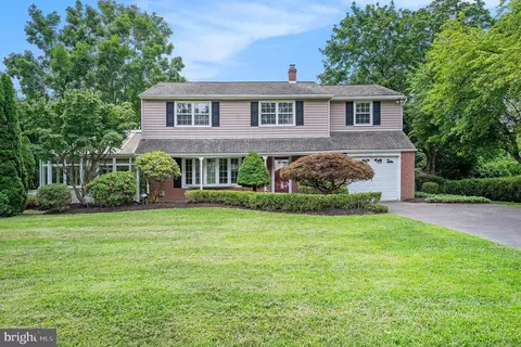 1566 Vernon Rd, Blue Bell, PA 19422