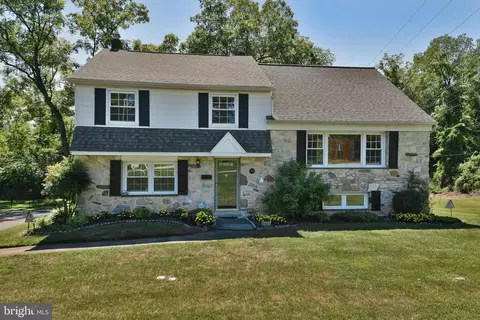 2106 Carolton Way, Flourtown, PA 19031
