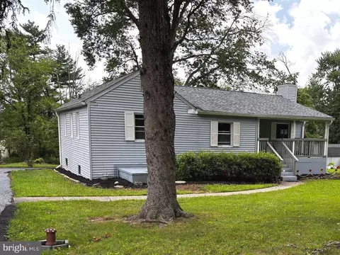 2044 Mill Rd, Norristown, PA 19403