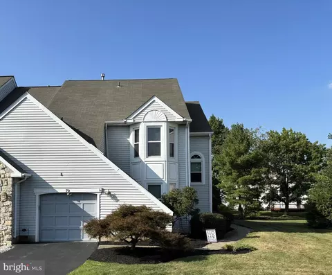 70 Harlow Cir, Ambler, PA 19002