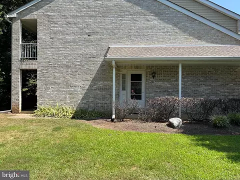 1201 Valley Glen Rd # 211, Elkins Park, PA 19027