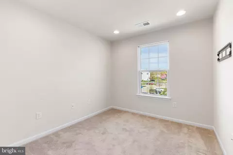 Bedroom - 19 Twomey Ct #33, Wyncote, PA 19095 photo 1 of 2