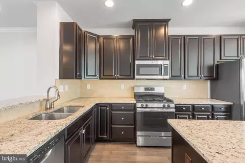 Kitchen - 19 Twomey Ct #33, Wyncote, PA 19095 photo 1 of 1