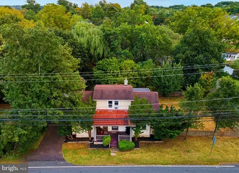 328 Maple Ave, Harleysville, PA 19438