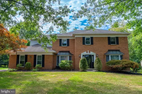636 Eagle Ln, Lansdale, PA 19446