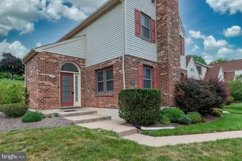 253 Stone Rdg #253, Jeffersonville, PA 19403