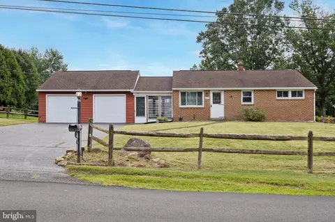 2518 Rhoads, Gilbertsville, PA 19525