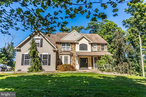 2499 Wagner Rd, Gilbertsville, PA 19525