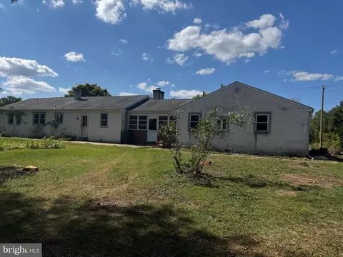 804 Dekalb Pike, Gwynedd, PA 19454