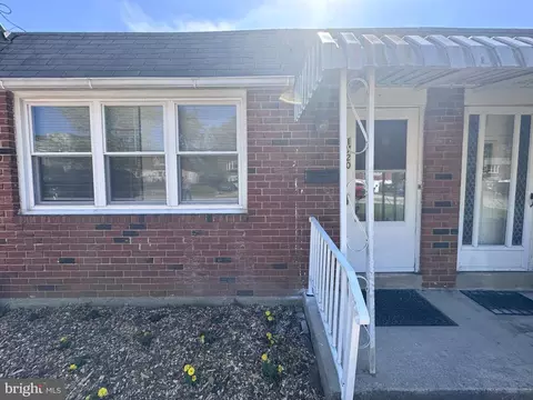 1720 Dartmouth Dr, Norristown, PA 19401
