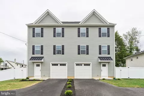 110 Girard Ave, Glenside, PA 19038