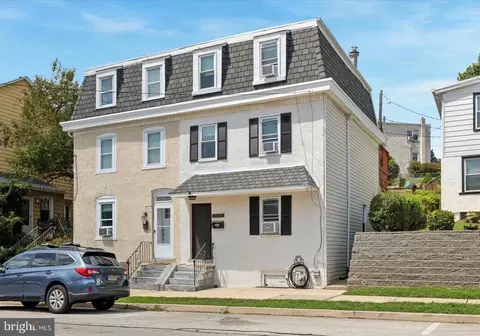 326 Spring Mill Ave, Conshohocken, PA 19428