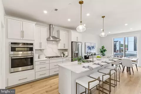 957 Riverplace Dr #57O, Conshohocken, PA 19428