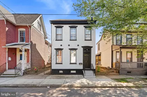 420 Walnut St, Pottstown, PA 19464