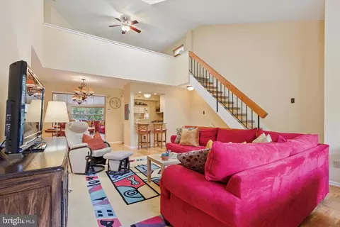 1816 Valley Glen Rd #148, Elkins Park, PA 19027