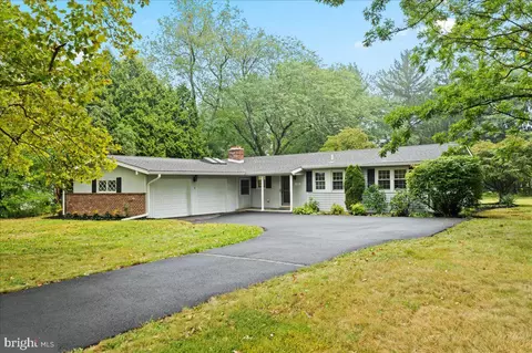 1629 Terrace Dr, Ambler, PA 19002