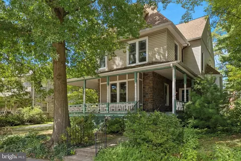 205 Woodside Ave, Narberth, PA 19072