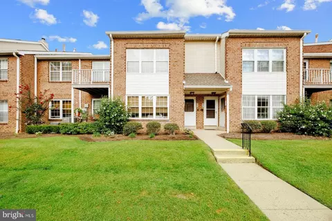 504 Valley Glen Rd, Elkins Park, PA 19027