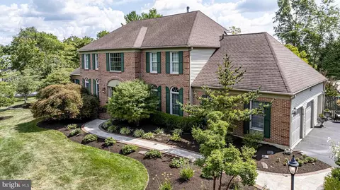 1428 Cambridge Dr #north, North Wales, PA 19454