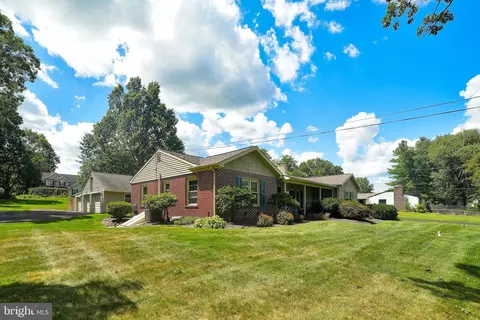 624 Keller Creamery Rd, Telford, PA 18969