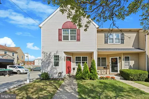 253 Coates St, Bridgeport, PA 19405