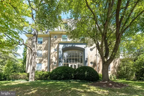 449 W Montgomery Ave #203, Haverford, PA 19041