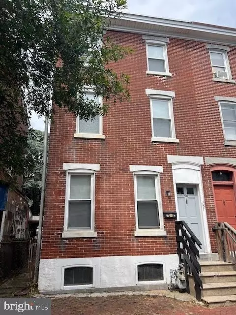 737 Chain St, Norristown, PA 19401