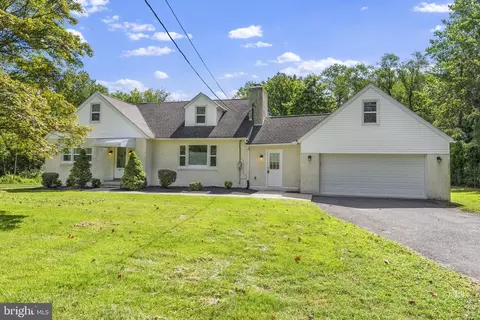 2036 Bethel Rd, Lansdale, PA 19446